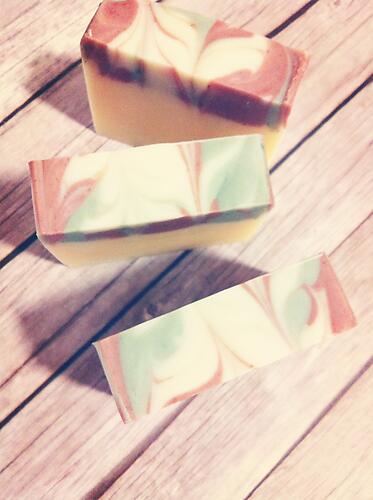 EVENING PRIMROSE with GOLDEN JOJOBA HANDMADE SOAP