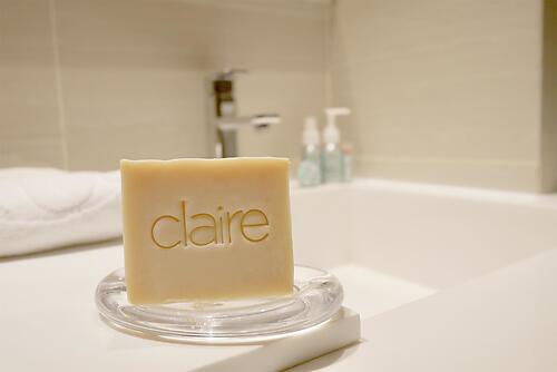 SENSITIVE SKIN : NATURAL CARE